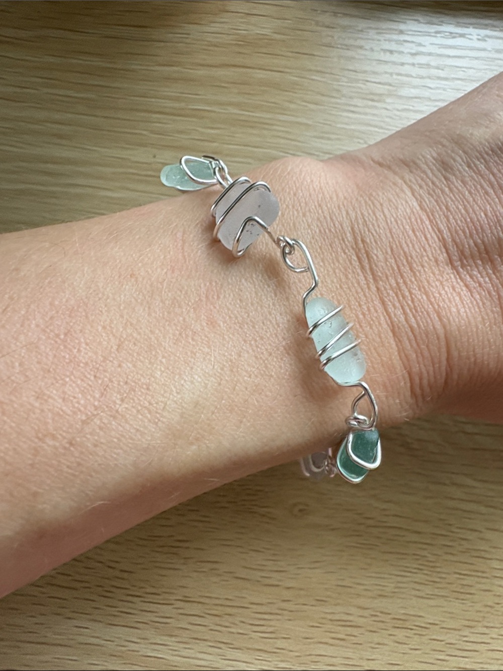 Hand Crafted Silver Plated Wire-Wrapped Sea Glass Bracelet - Picture 8 of 10